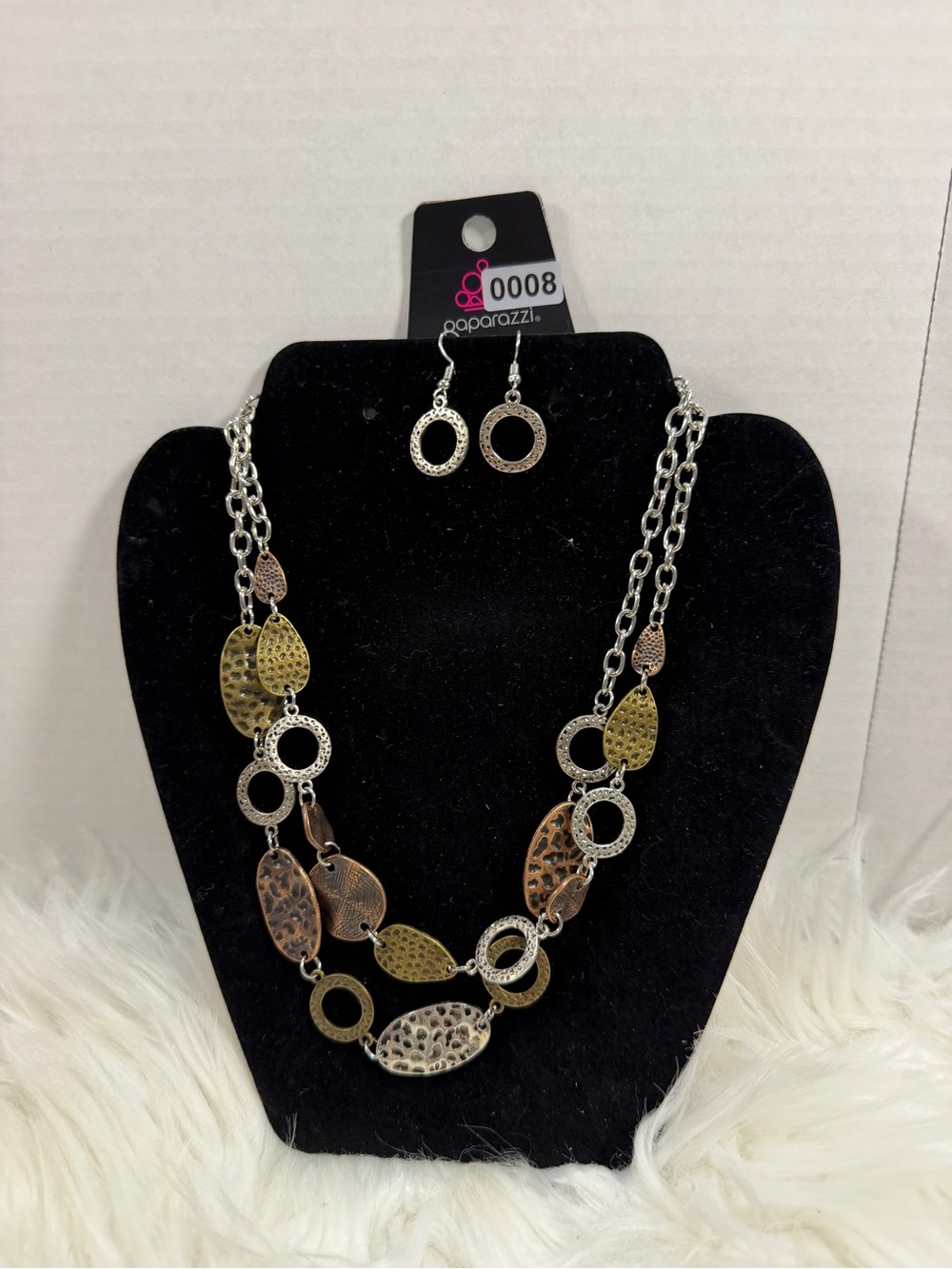 🩷5/$10🩷 Paparazzi Mixed Metal Hammered Link Necklace & Earrings - Multi-Color